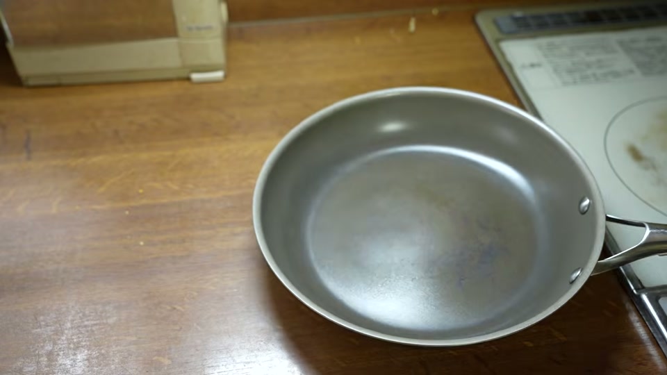 ステンレス下地と強火によるコーティング負担の解説